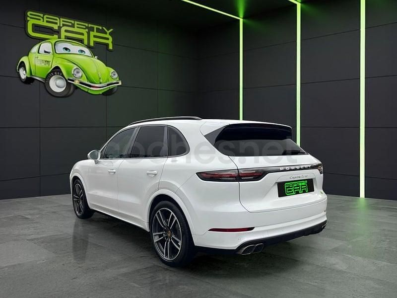 Usado Porsche Cayenne Turbo 550 CV (404 kW) 2018 Blanco SUV