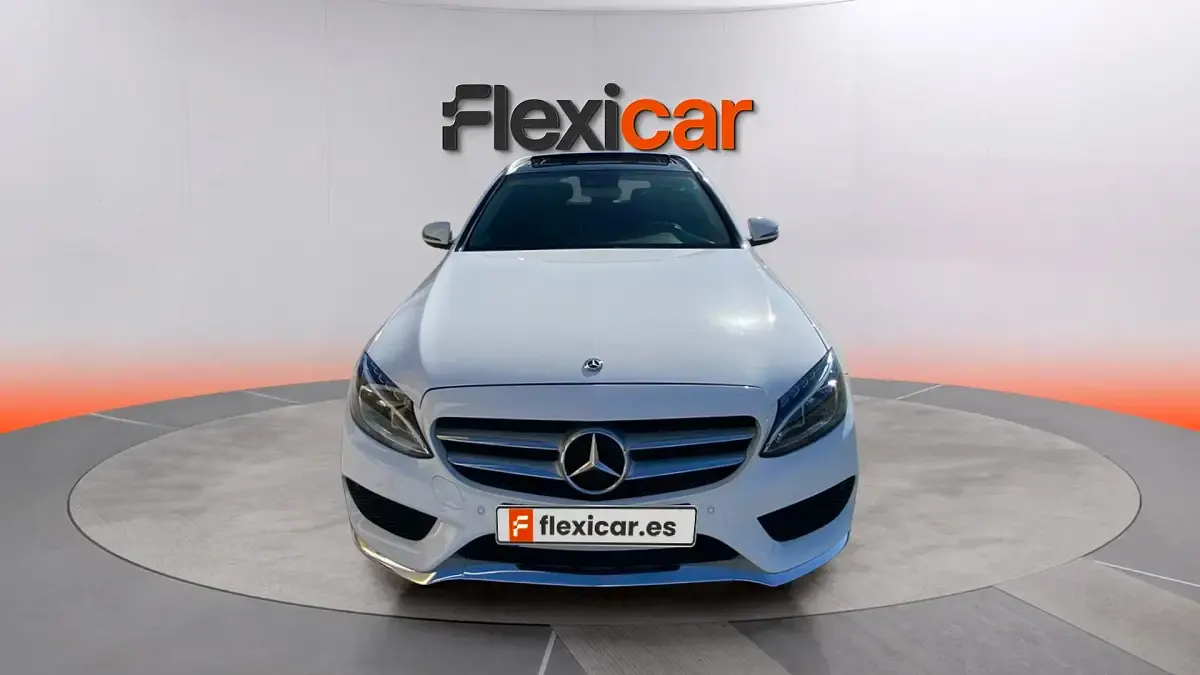 Usado Mercedes C220 170 CV (125 kW) 2018 Blanco Familiar