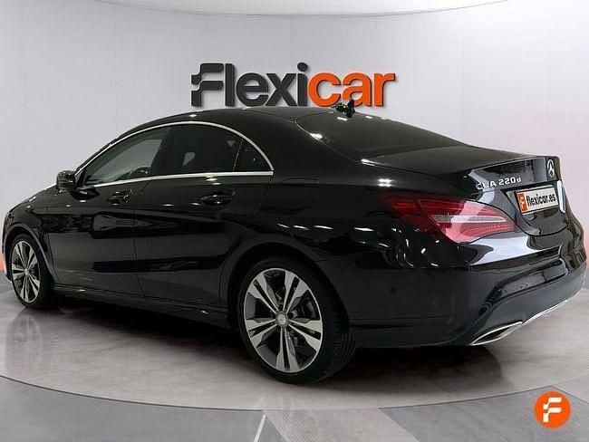 Usado Mercedes CLA220 177 CV (130 kW) 2017 Negro Berlina