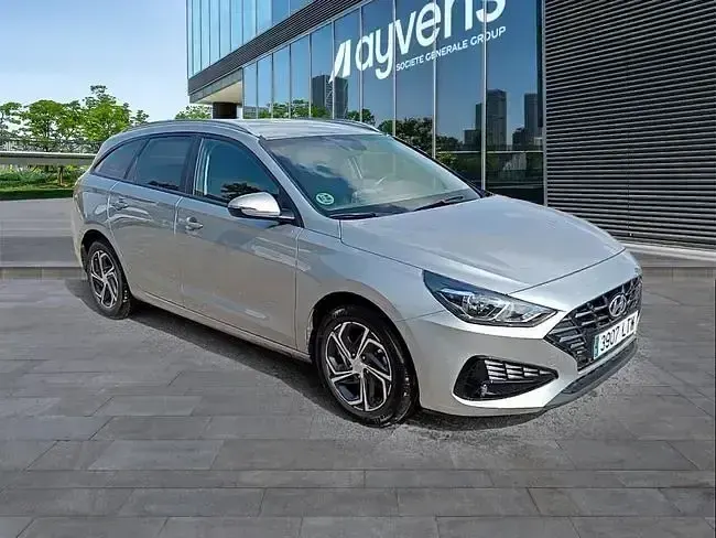 Usado Hyundai i30 120 CV (88 kW) 2021 Otro Familiar
