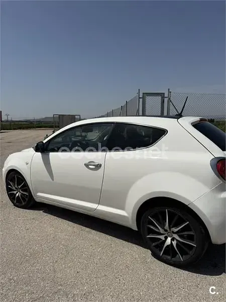 Usado Alfa Romeo MiTo 140 CV (102 kW) 2016 Blanco Utilitario