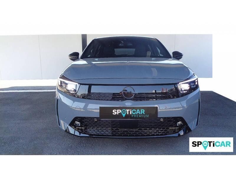 Usado Opel Corsa-e 114 kW (156 CV) 2023 Gris Utilitario