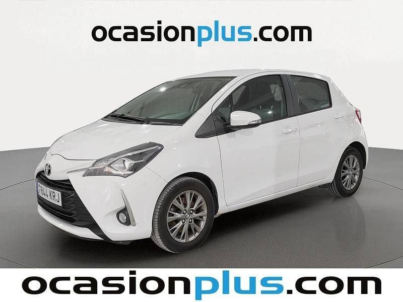 Blanco Usado 2018 Toyota Yaris Active Utilitario | 11.682 € (Precio justo) - Imagen 1/4