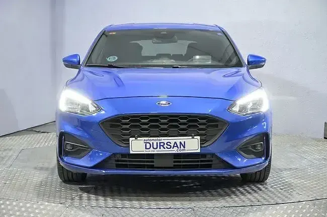 Usado Ford Focus ST-Line 125 CV (91 kW) 2019 Azul Utilitario
