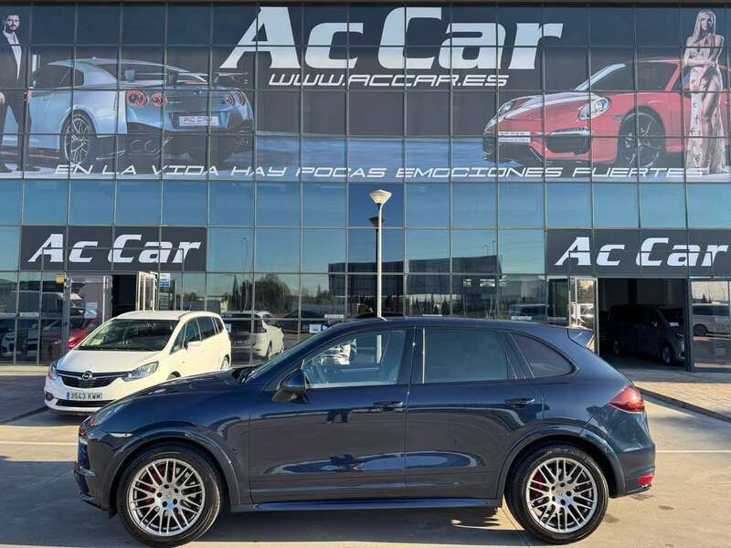 Azul Usado 2012 Porsche Cayenne GTS SUV | 30.400 € - Imagen 1/4