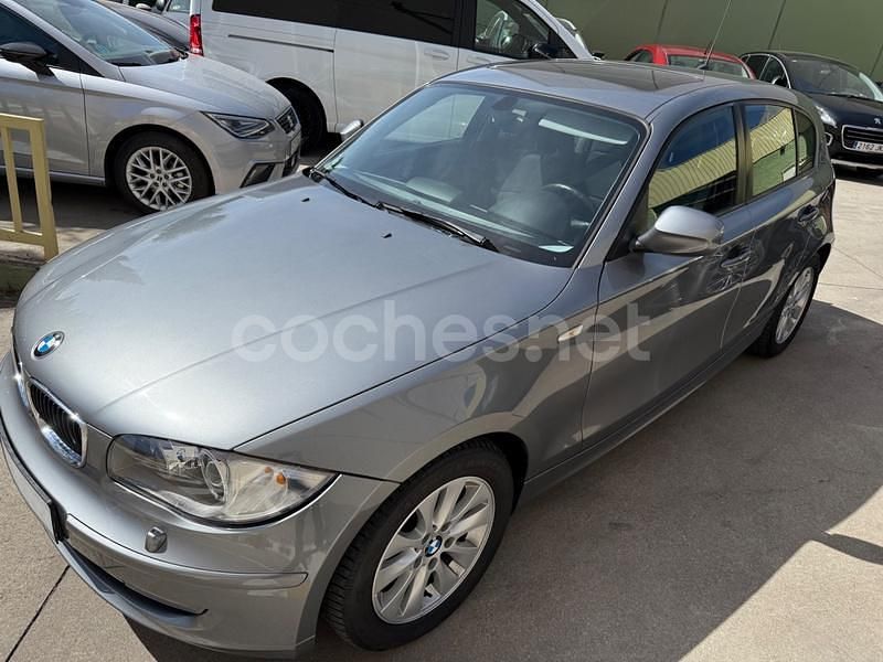 Gris / plata Usado 2010 BMW 116 Utilitario | 8800 € (Precio justo) - Imagen 1/4