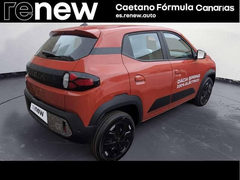 Usado Dacia Spring Extreme 47 kW (65 CV) 2025 Rojo Utilitario