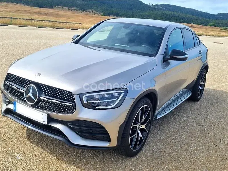 Usado Mercedes GLC220 194 CV (142 kW) 2021 Beige Coupe