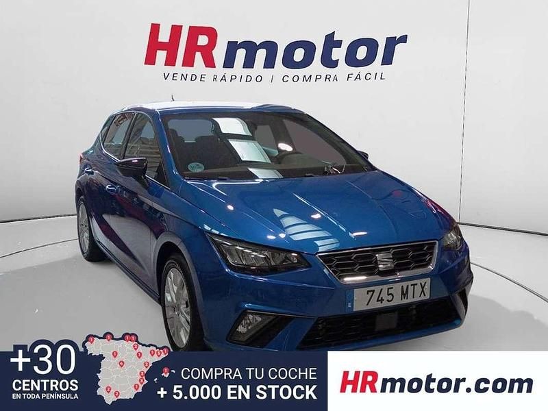 Usado Seat Ibiza FR 116 CV (85 kW) 2024 Azul Utilitario