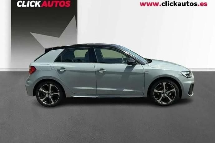 Usado Audi A1 Comfort 116 CV (85 kW) 2025 Rojo SUV