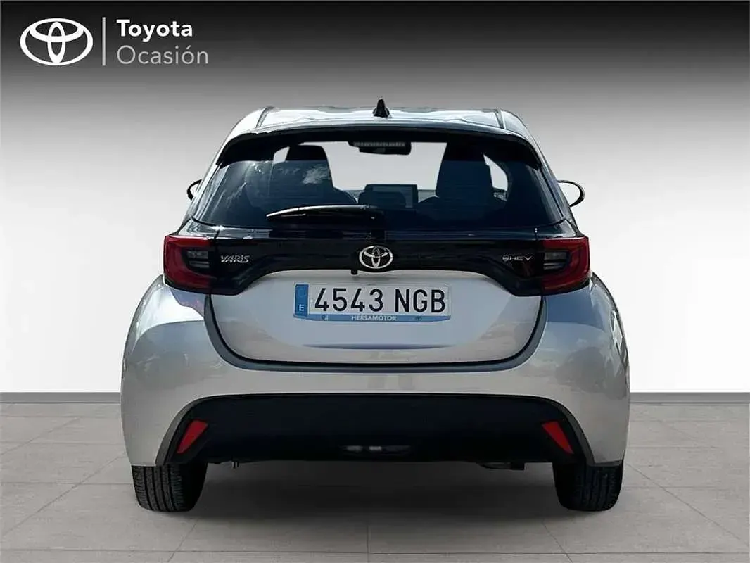 Occasion Toyota Yaris Hybrid Active 116 PK (85 kW) 2025 MPV