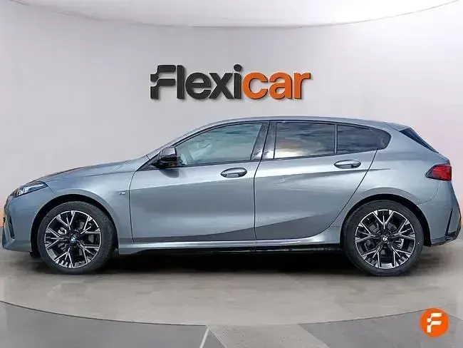 Usado BMW 118 150 CV (110 kW) 2025 Gris Utilitario