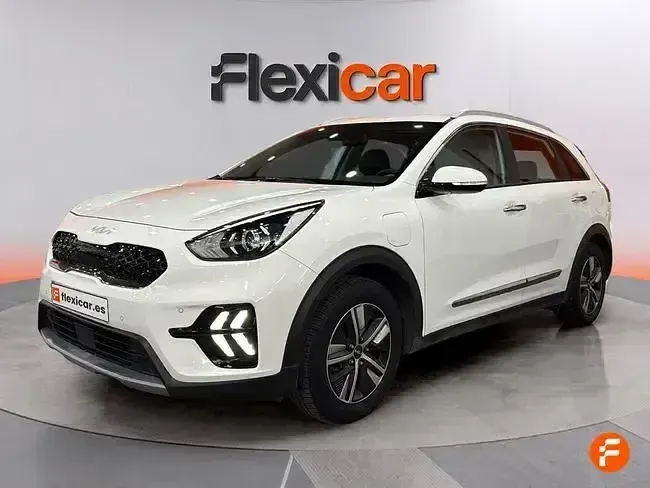 Usado Kia Niro 141 CV (103 kW) 2022 Blanco SUV