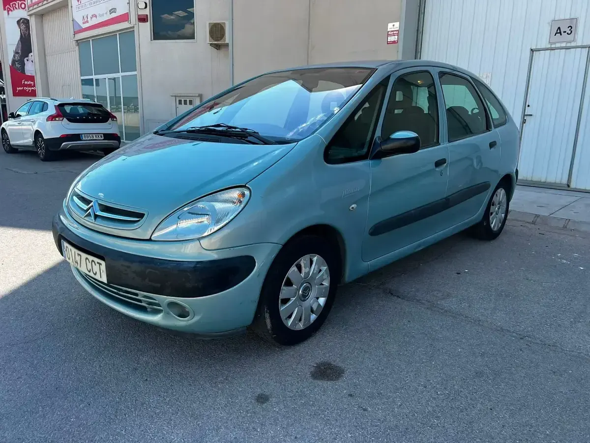 Usado Citroën Xsara Picasso 90 CV (66 kW) 2004 Monovolumen