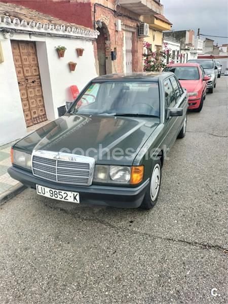 Verde Usado 1985 Mercedes 190 Berlina | 2100 € - Imagen 1/4