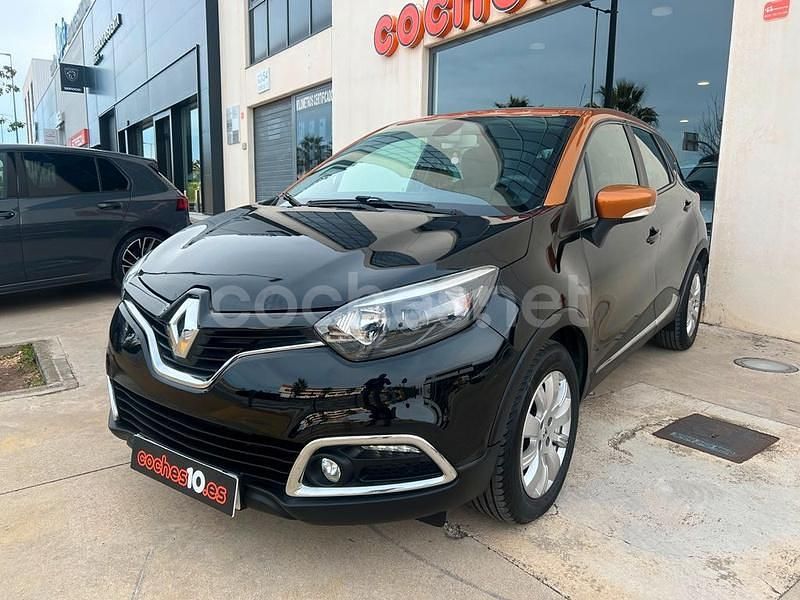 Usado Renault Captur Intens 90 CV (66 kW) 2014 Negro SUV