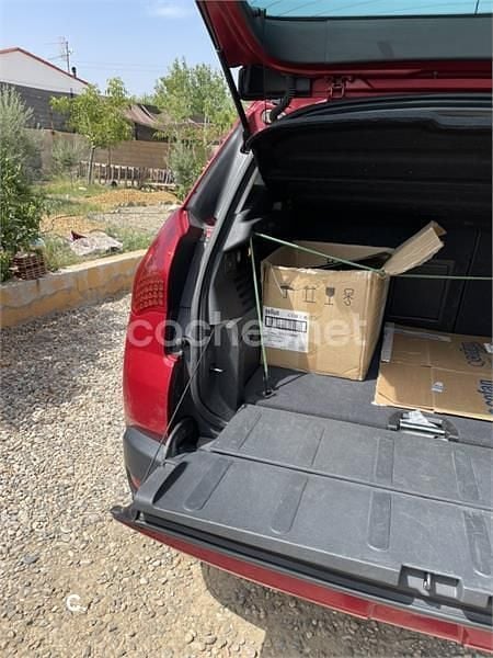 Granate Usado 2009 Peugeot 3008 Premium Berlina | 5850 € (Precio justo) - Imagen 1/4