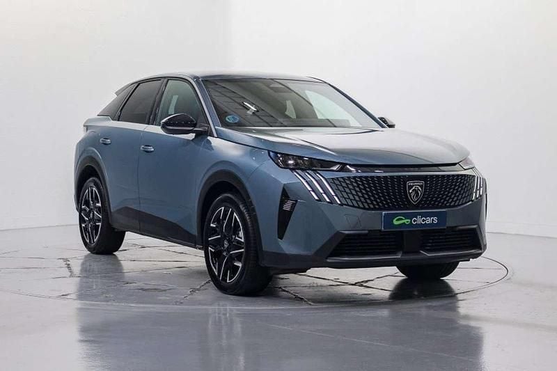 Usado Peugeot 3008 Allure 136 CV (100 kW) 2025 Azul SUV