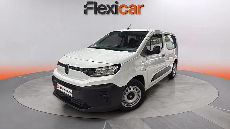 Usado Citroën Berlingo 102 HP (75 kW) 2025 Branco Monovolume