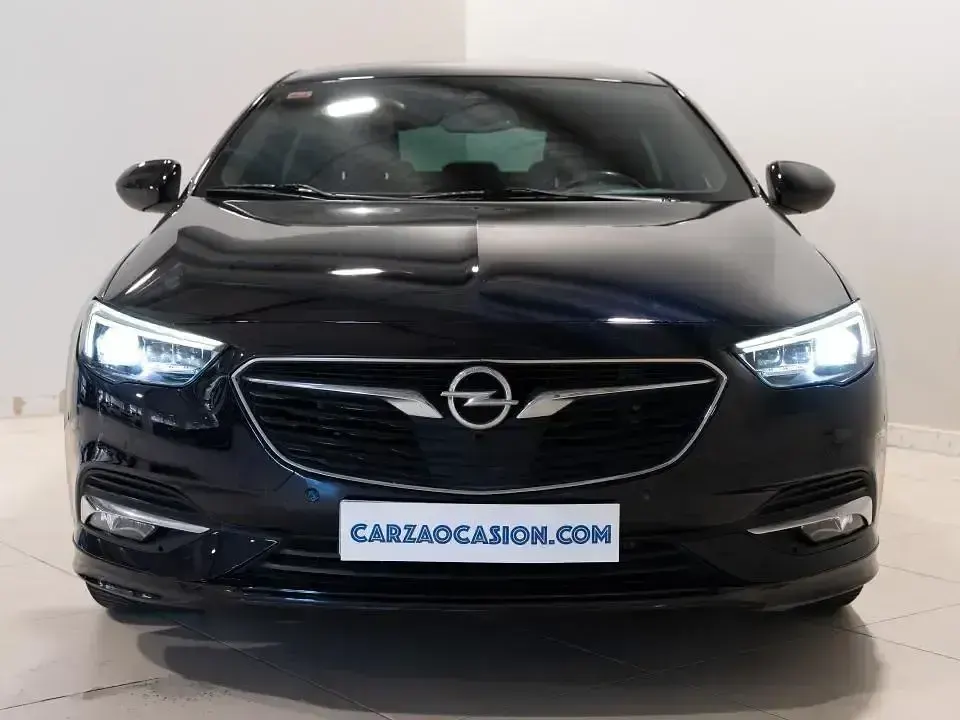 Usado Opel Insignia 165 CV (121 kW) 2018 Azul Berlina