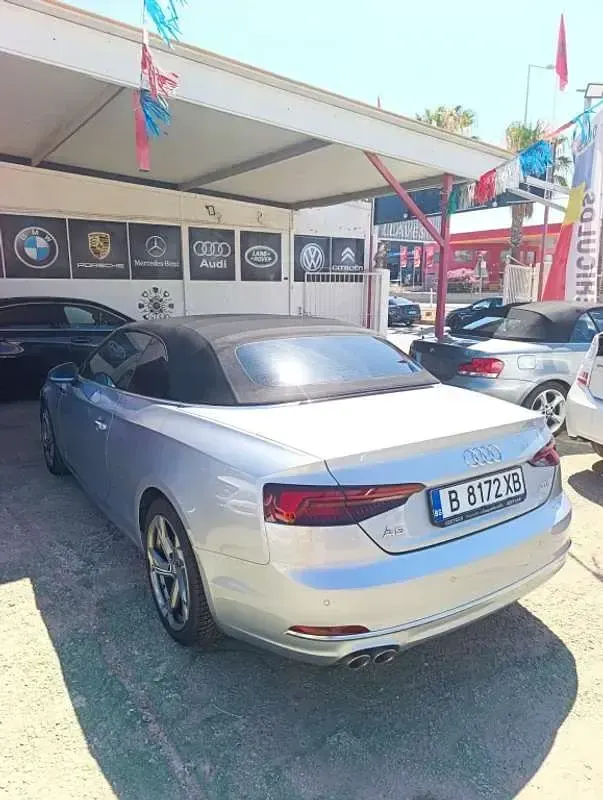 Usado Audi A5 Cabriolet S-Line 190 CV (139 kW) 2018 Gris Descapotable
