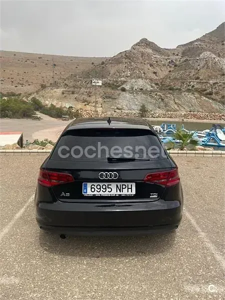 Usado Audi A3 110 CV (80 kW) 2016 Negro Berlina
