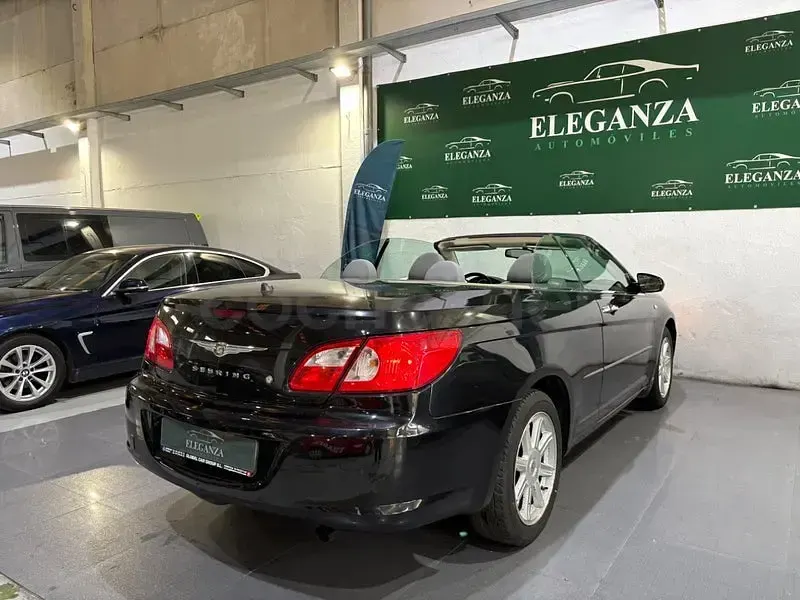 Usado Chrysler Sebring Limited 186 CV (136 kW) 2008 Negro Descapotable