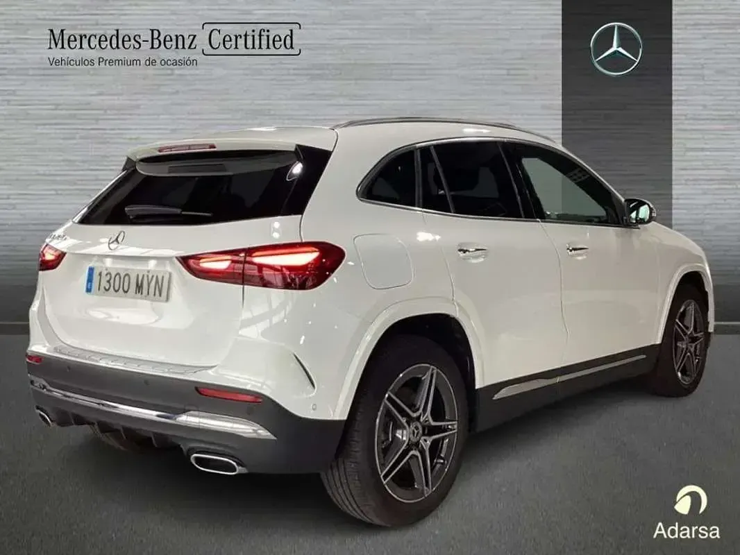 Usado Mercedes GLA250 AMG line 163 CV (119 kW) 2025 SUV