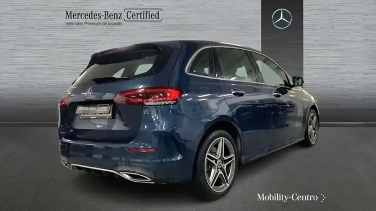 Usado Mercedes B250 219 CV (161 kW) 2021 Azul Utilitario