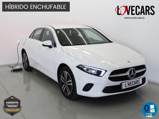 Usado Mercedes A250 Advantage 218 CV (160 kW) 2023 Blanco Berlina