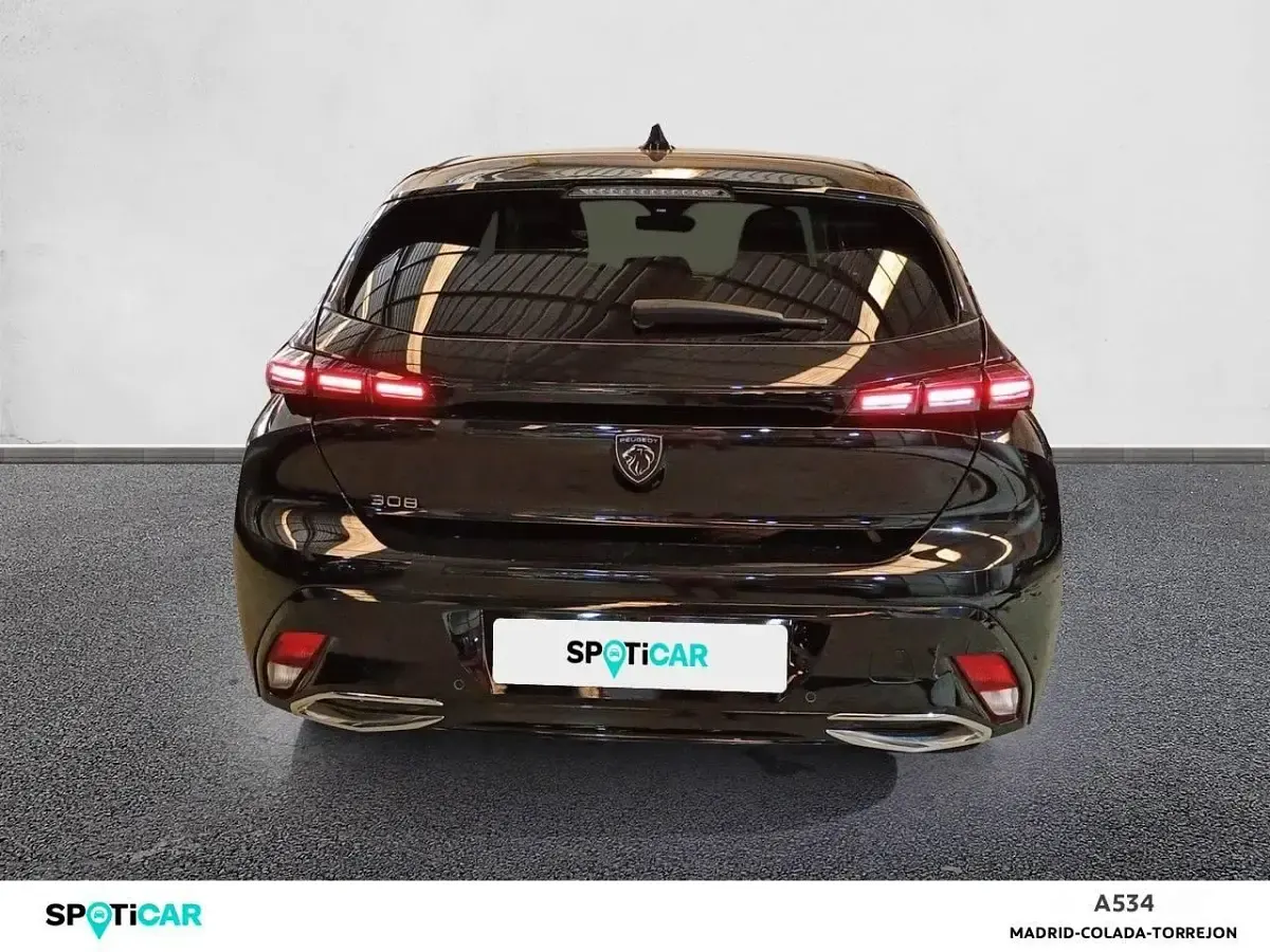 Usado Peugeot 308 Allure 130 CV (95 kW) 2024 Negro Berlina