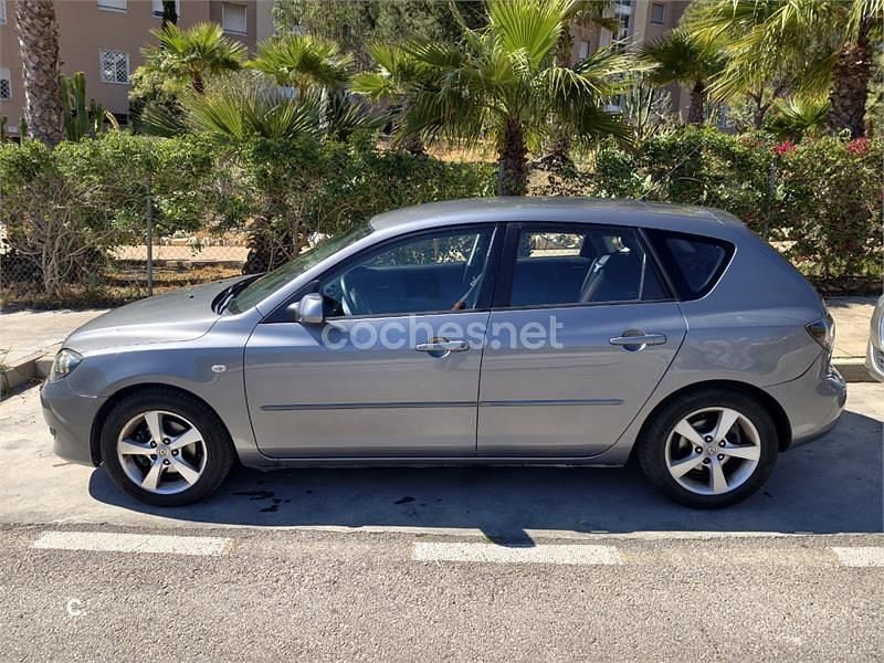 Usado Mazda 3 Active 109 CV (80 kW) 2006 Gris / plata Berlina