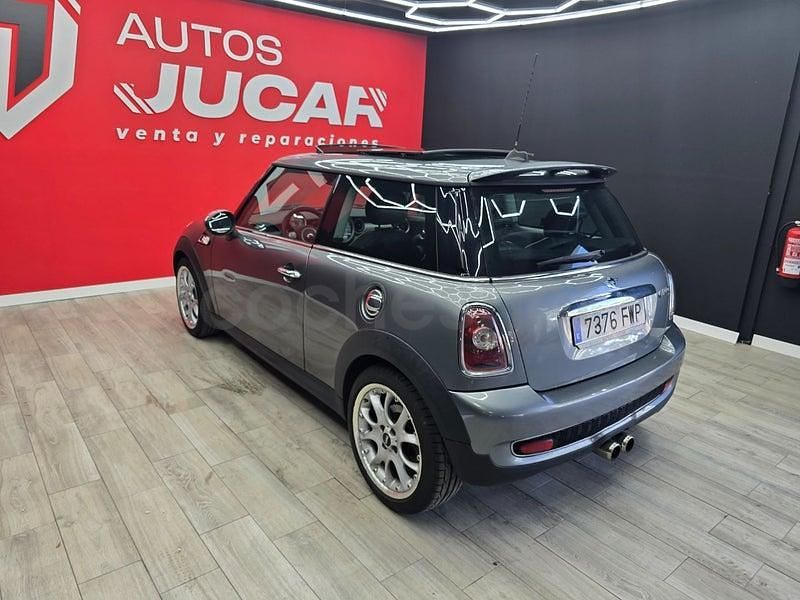 Usado Mini Cooper S 170 CV (125 kW) 2007 Gris / plata Utilitario