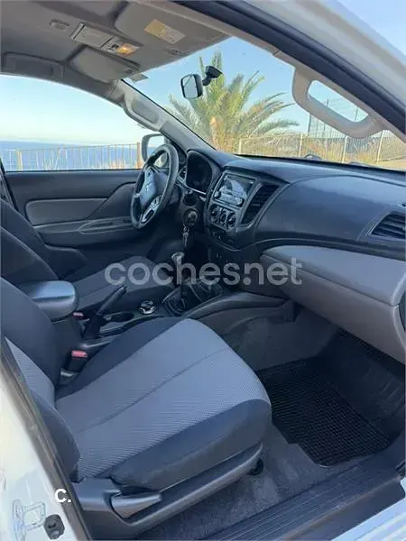 Usado Mitsubishi L200 154 CV (113 kW) 2018 Blanco Pickup/Camioneta