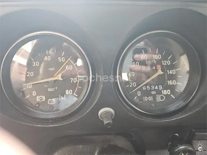 Usado Lada niva 78 CV (57 kW) 1994 Granate SUV