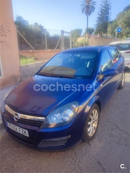 Azul Usado 2008 Opel Astra Cosmo Berlina | 3400 € (Buen precio) - Imagen 1/4