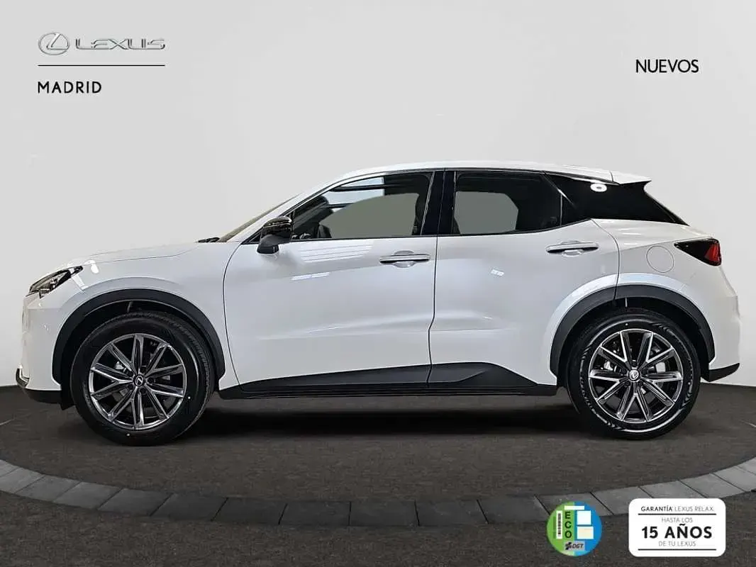 Nuevo Lexus LBX 136 CV (100 kW) 2026 Blanco SUV