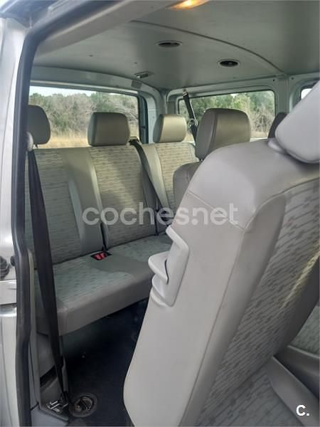 Usado VW Transporter 102 CV (75 kW) 2012 Gris / plata Van