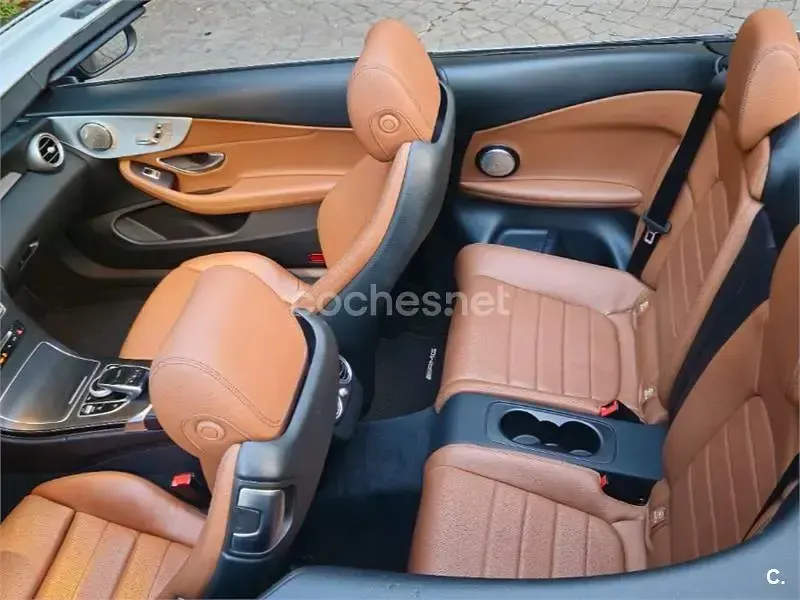 Usado Mercedes C220 170 CV (125 kW) 2017 Gris / plata Descapotable