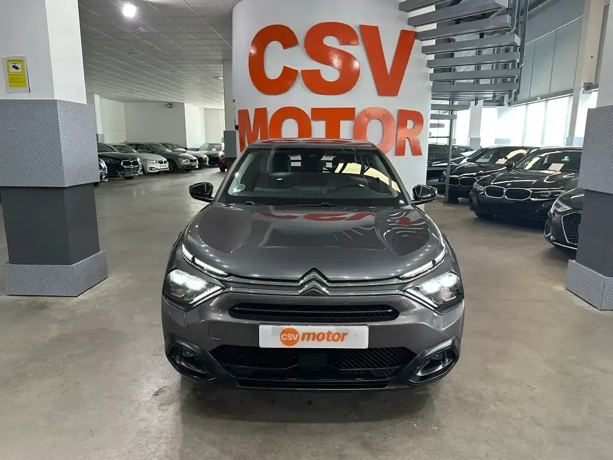 Usado Citroën C4 Feel 131 CV (96 kW) 2023 Gris SUV