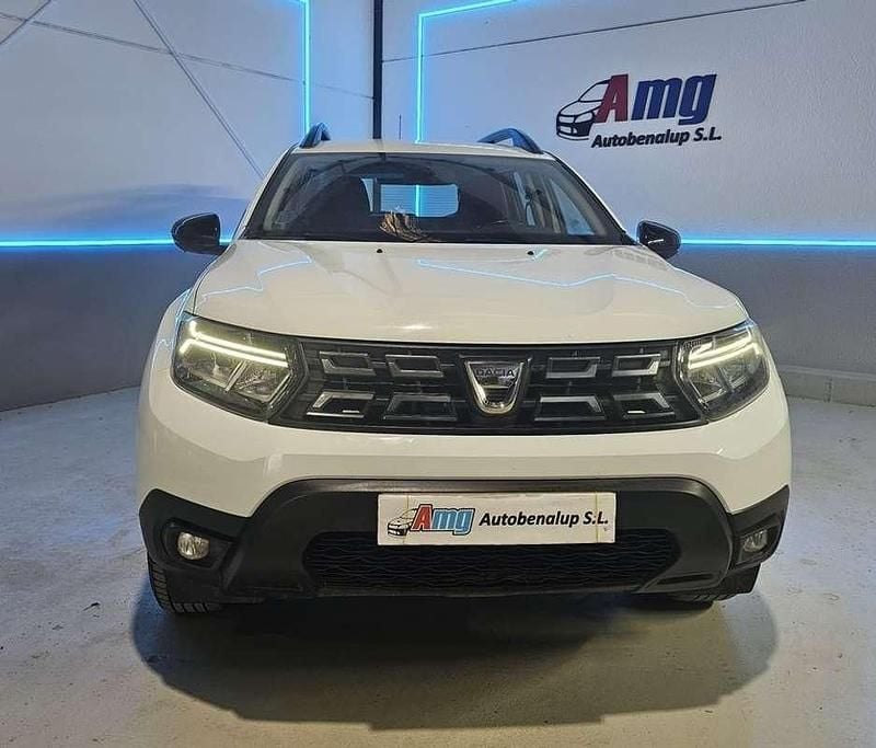 Begagnad Dacia Duster Comfort 101 HK (74 kW) 2022 Vit SUV
