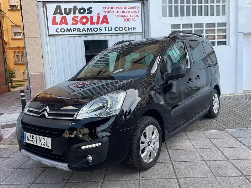 Usado Citroën e-Berlingo Shine 130 CV (95 kW) 2018 Negro Monovolumen