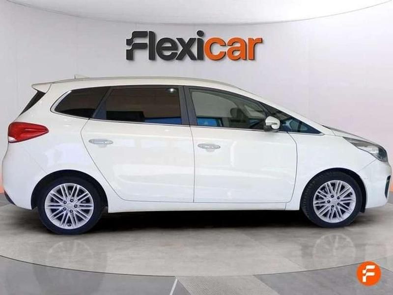 Usado Kia Carens 136 CV (100 kW) 2018 Blanco Monovolumen