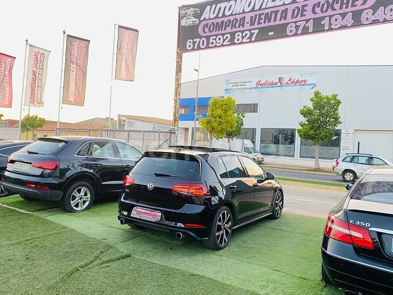 Usado VW Golf VII GTI 245 CV (180 kW) 2017 Negro Berlina