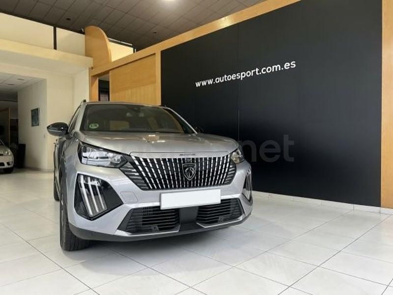 Usado Peugeot 2008 Allure 100 CV (73 kW) 2025 Gris / plata SUV