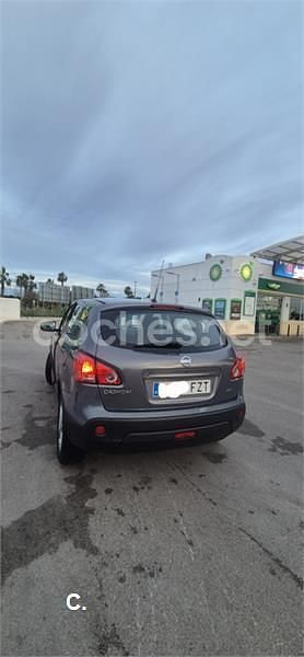 Usado Nissan Qashqai Visia 106 CV (77 kW) 2008 Gris / plata SUV