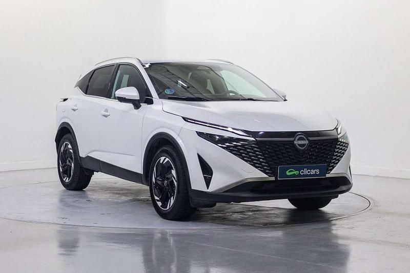 Usado Nissan Qashqai N-Connecta 158 CV (116 kW) 2024 Blanco SUV