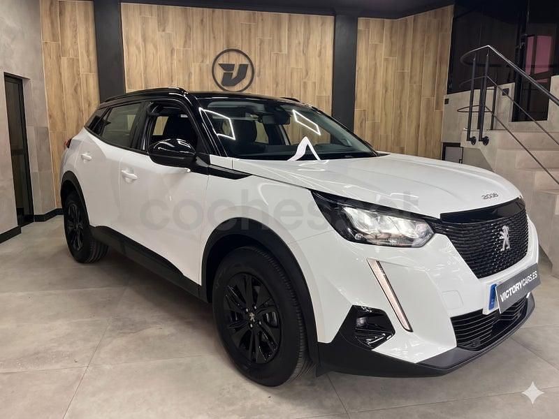 Usado Peugeot 2008 Active 100 CV (73 kW) 2020 Blanco SUV