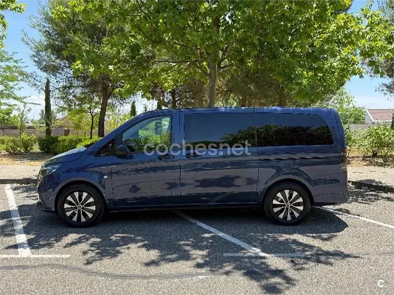 Usado Mercedes Vito 163 CV (119 kW) 2025 Azul Van