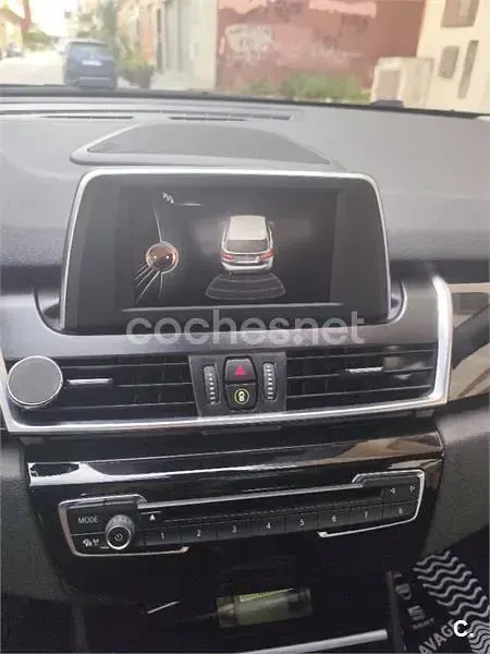Usado BMW 220 Active Tourer 190 CV (139 kW) 2015 Negro Monovolumen